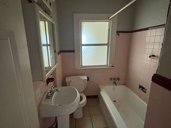 5th image of 2112 Seminole Blvd S
