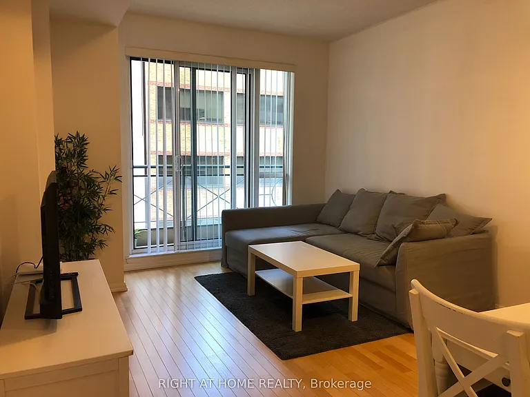35 Hayden St #709 — Photo 12