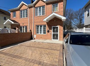 13814 Brookville Blvd, Jamaica, NY 11422