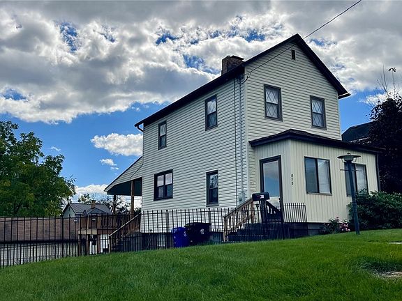 2nd image of 815 Nimick Ave
