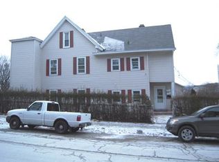 33 Glen St, Worcester, MA 01605