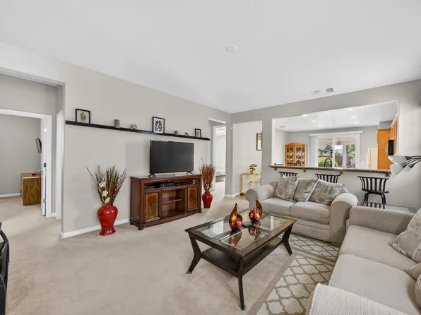 7540 Abbey Cir, Elk Grove, CA 95757