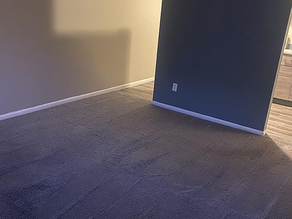 3rd image of 4400 Rocky River Dr APT 102