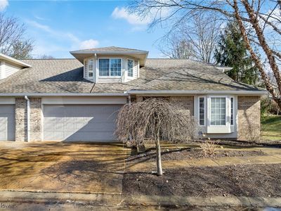 753 Cascade Mills Dr, Akron, OH, 44307