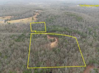 952 Genesis Rd, Lancing, TN 37770