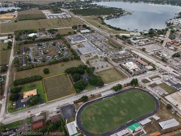 317 Dal Hall Blvd, Lake Placid, FL 33852