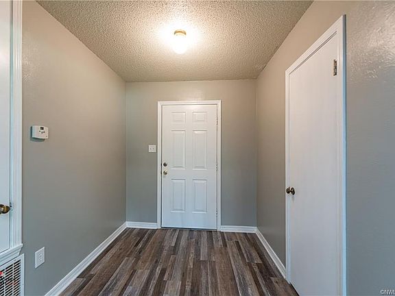 3rd image of 6448 Grawood Dr