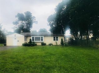21 Campbell Ave, Edison, NJ 08817