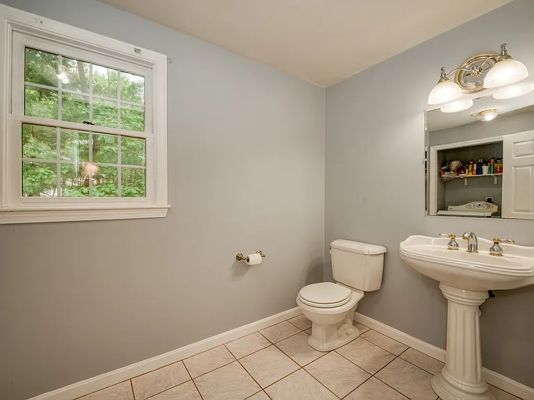 7 Magnolia Dr — Photo 21