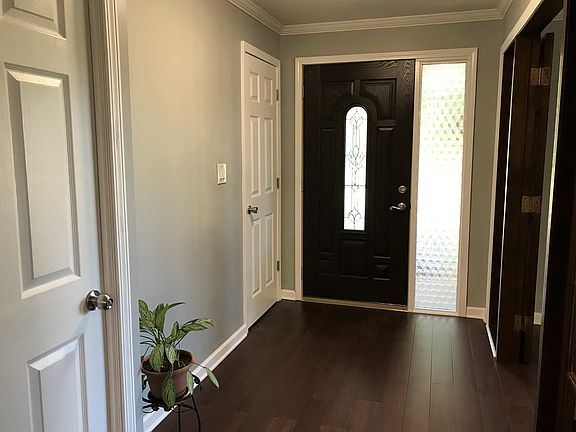 4th image of 5208 Thoreau Dr
