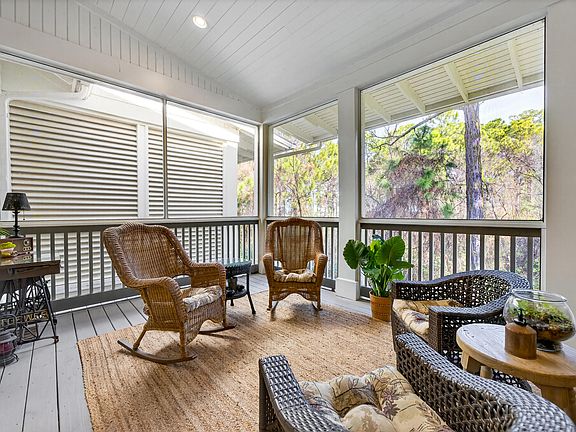 3rd image of 4375 Bahia Ln