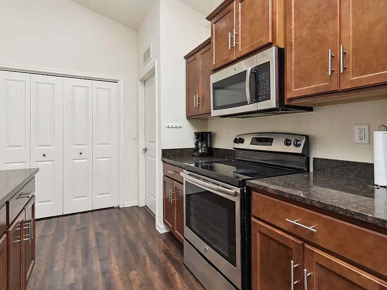 4614 E Valdez Dr #DES — Photo 22
