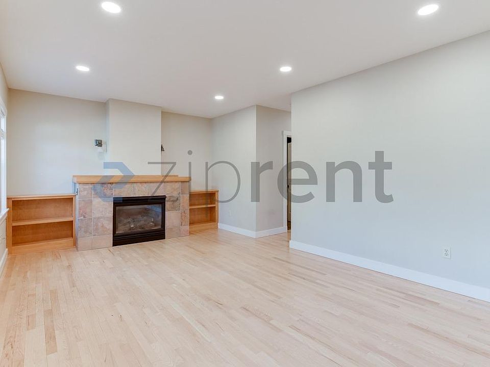 1st image of 2225 Eastlake Ave E Unit 104
