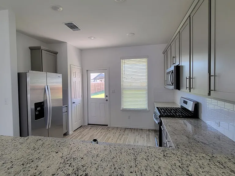 217 Redonda Dr — Photo 14