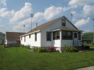547 Schuyler Ave, Elmira, NY 14904