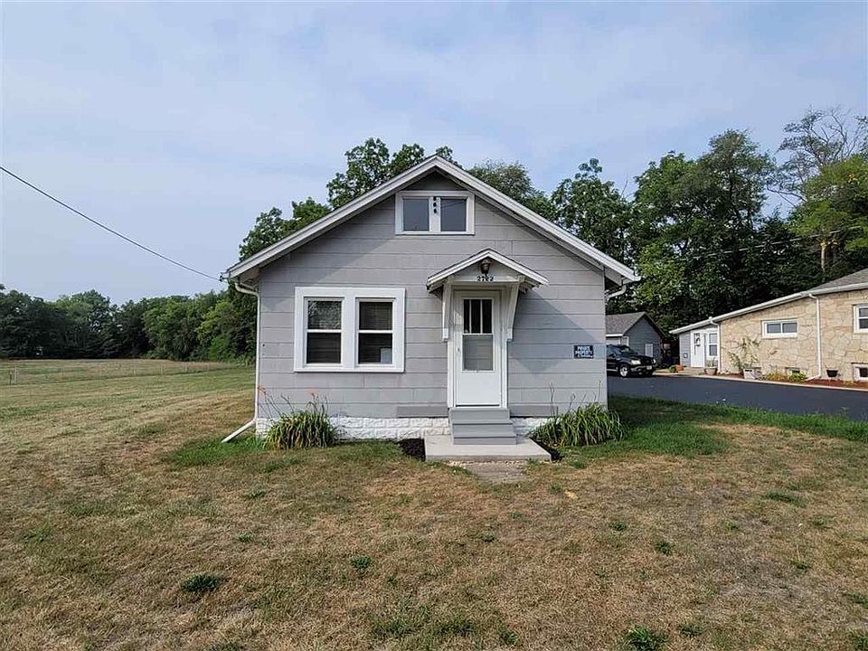 1st image of 2722 Kilburn Ave