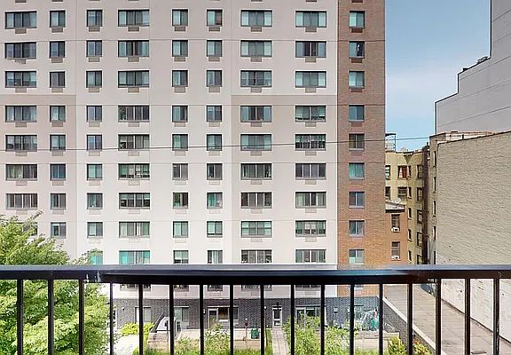 3rd image of 71 E 110th St #6BB