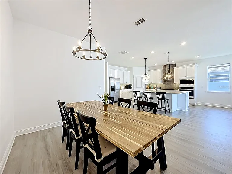 4485 Davos Dr — Photo 28