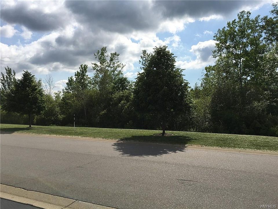 2nd image of 53 Springbrook Shores Dr #53