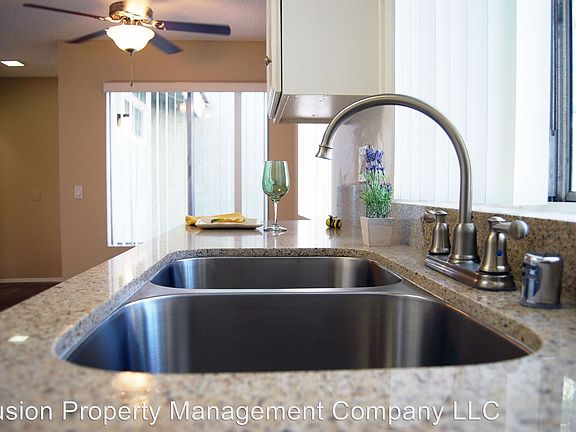 4th image of 3515 W Savanna St APT 15