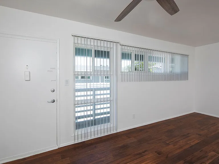 Aztec Lofts Apartments — Photo 2