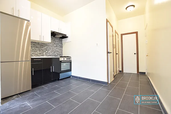 Rented by null | media 11