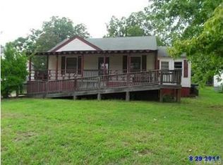 2716 Knowles St, Raleigh, NC 27603