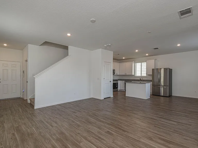 5727 Finely Run St — Photo 9