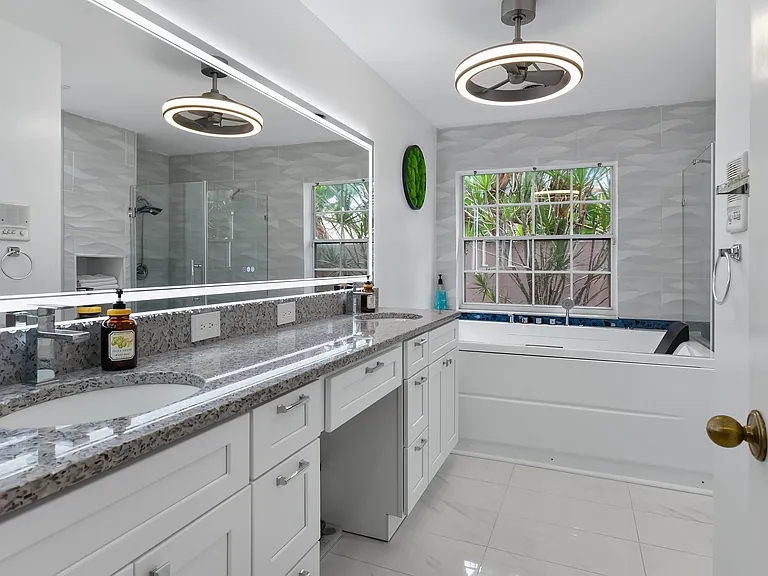 348 Eagleton Golf Dr — Photo 14