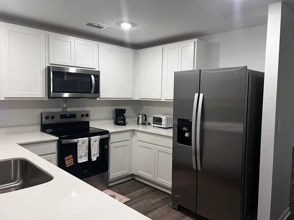 (undisclosed Address), Winter Haven, FL 33884