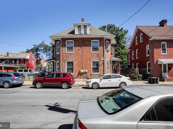 217 E Washington St, Chambersburg, PA 17201