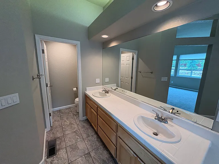 5018 W Albuquerque Rd — Photo 9