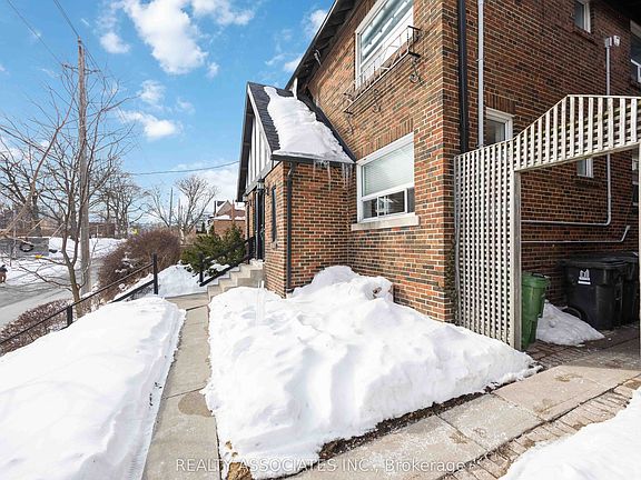 2nd image of 162 Millwood Rd