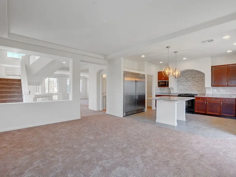 9824 Grey Sands St — Photo 11