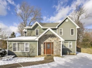6 Byron Pl, Sparta, NJ 07871
