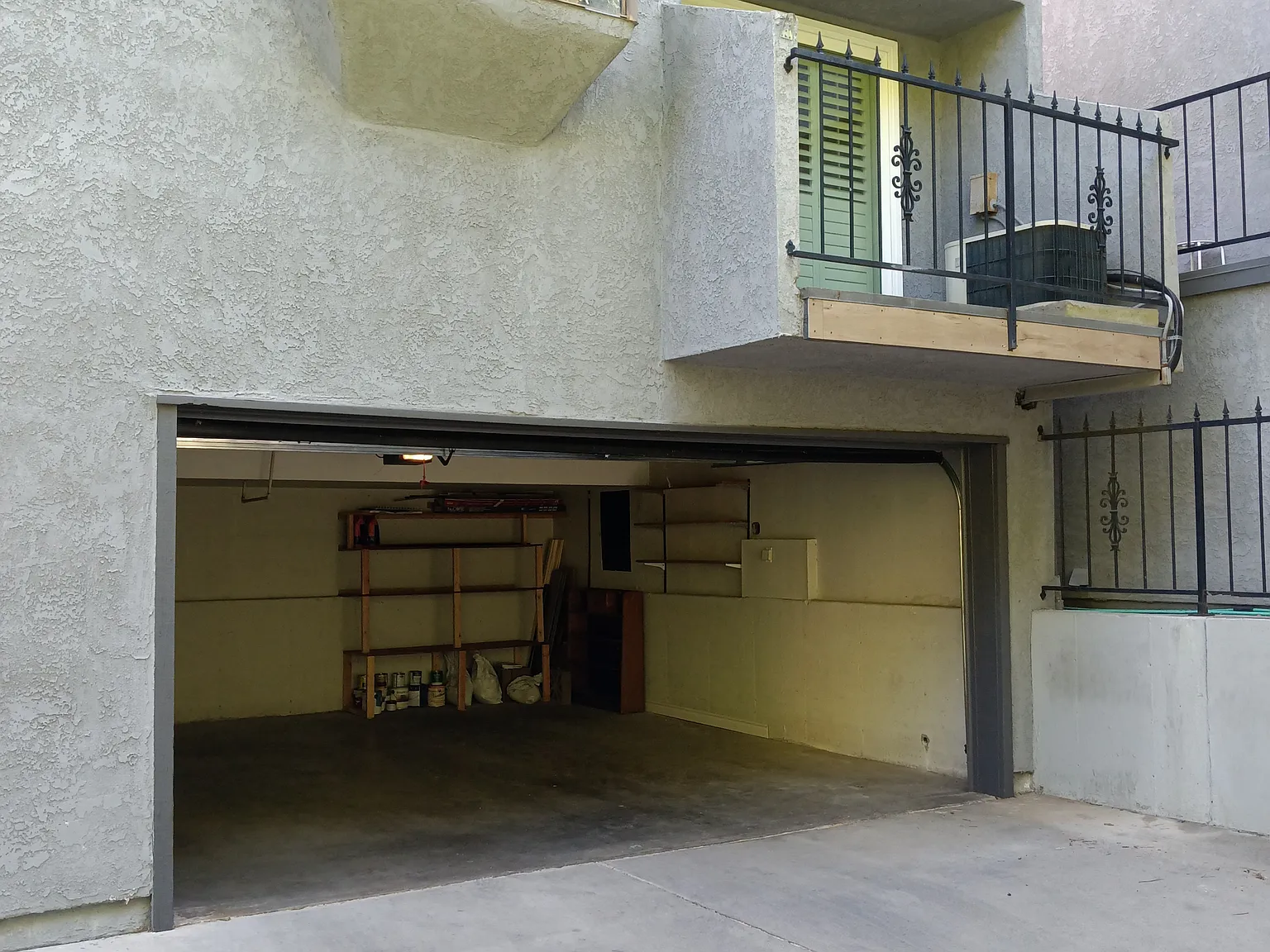 2 bed, 1186 sqft, $3,290 — Photo 4