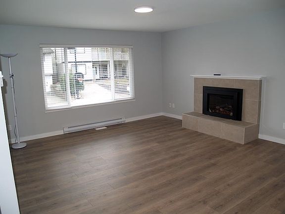 4th image of 26445 30a Ave