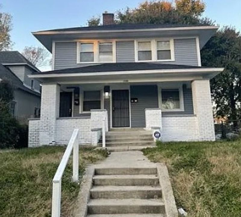 1st image of 1120.5 W 33rd St