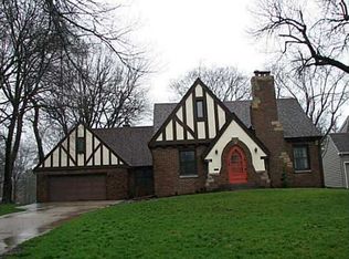 708 W 11th St S, Newton, IA 50208