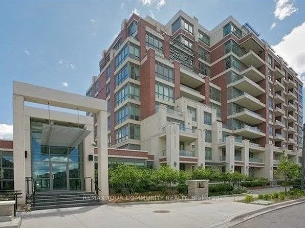 21 Upper Duke Cres #110, Markham, ON L6G 0B7