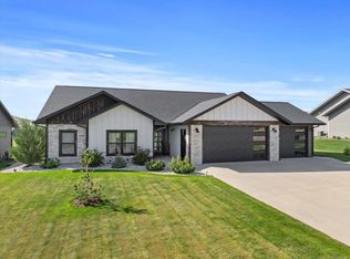 8009 Brooks Loop, Spearfish, SD 57783