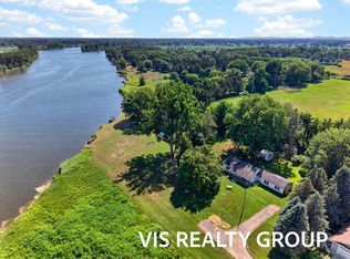 14911 Groenevelt Rd, Spring Lake, MI 49456