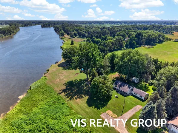 14911 Groenevelt Rd, Spring Lake, MI 49456