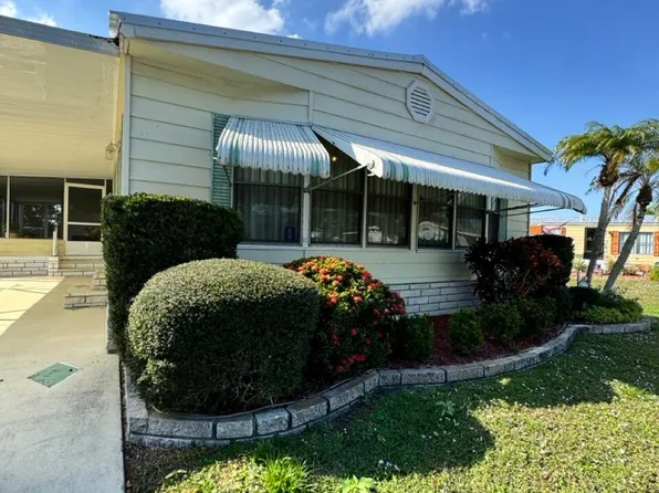 65 Las Casitas Court, Fort Pierce, FL 34951