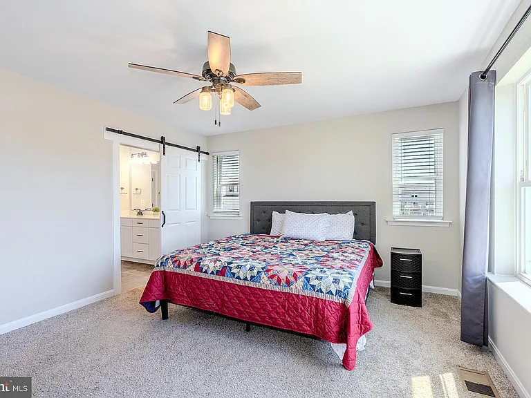 324 Cedar Spring Dr — Photo 22