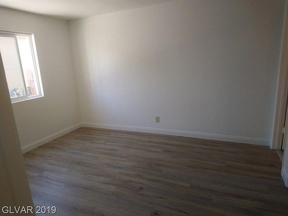 4th image of 5303 Del Gado Dr APT D