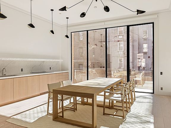 3rd image of 348 W 22nd St