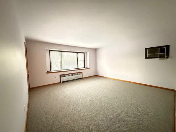 71 Madeline Ave #A, Clifton, NJ 07011