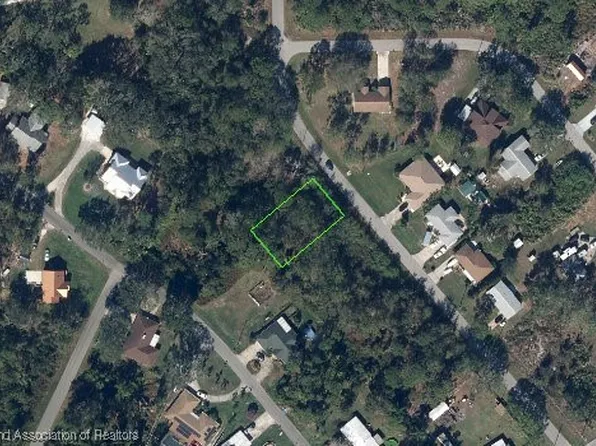 1552 Buck St, Lake Placid, FL 33852