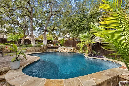 411 Cadence Hl Photo 1